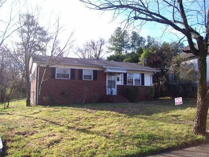 609 S Hoskins Road