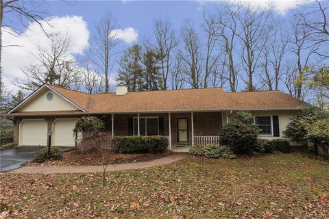 832 Greenwood Drive