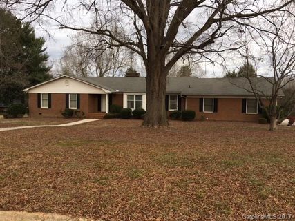 1105 Martha Drive 14