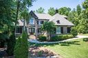 8233 Victoria Lake Drive sold home in Waxhaw, SC