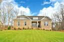 7919 Deerbridge Street sold home in Mint Hill, SC