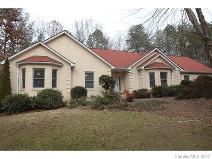 1028 Loganberry Lane