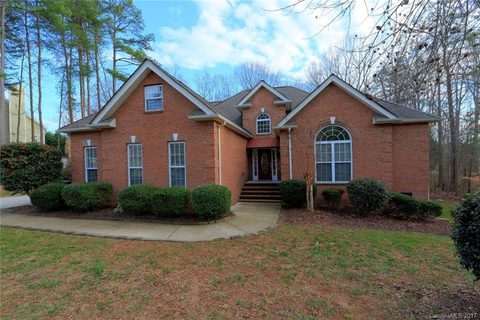 139 Poinsettia Lane