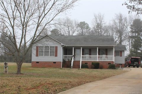 121 Fairwood Drive