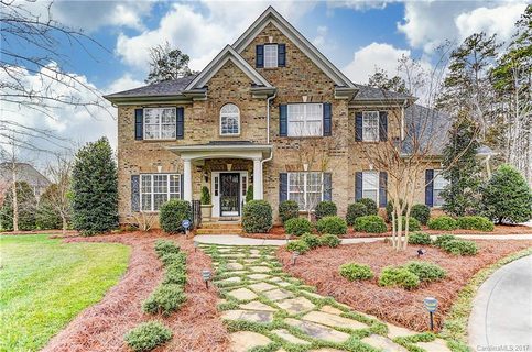 5208 Constance Court sold home in The Estates At Wesley Oaks, Wesley Chapel, NC
