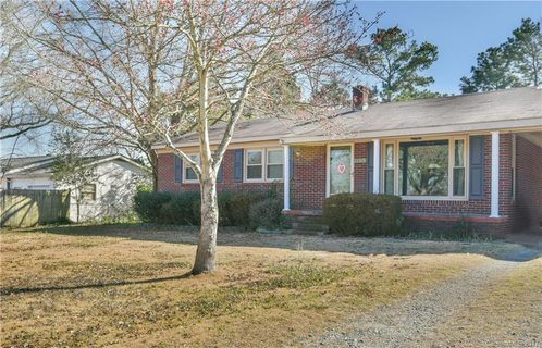 2153 Rosewood Drive