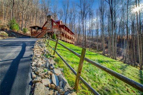 Previously sold for $490,000