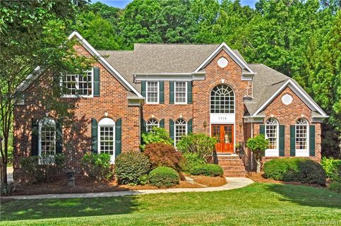1518 Reverdy Oaks Drive