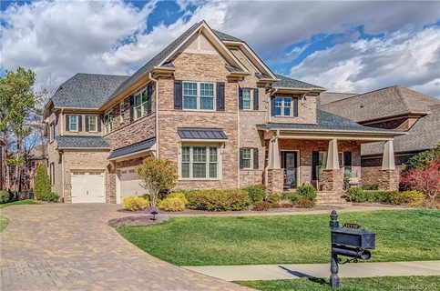 11730 James Richard Drive sold home in Vanderbilt At Providence, Charlotte, NC