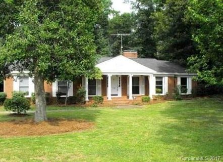 113 Suburban Avenue