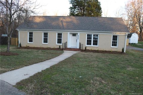 4508 Kayron Drive sold home in Crestwood, Charlotte, NC