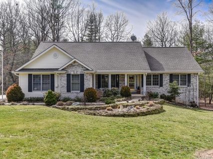 103 Arrowood Lane 12