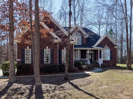 108 Summerfield Court