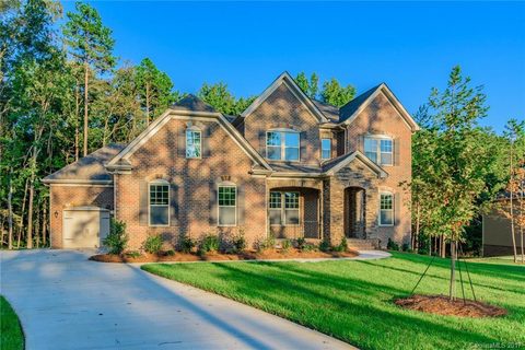 3018 Chalet Lane
