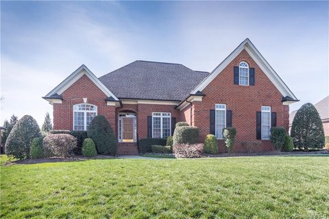 7828 Tottenham Drive sold home in Fenton Dell, Harrisburg, NC