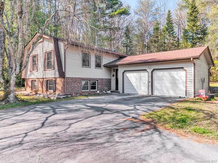 35 Ferenvilla Drive sold home in Feren Villa, Hendersonville, NC