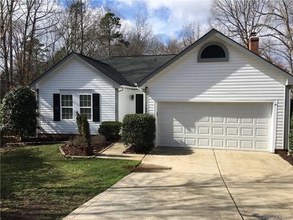 14203 Quartz Lane sold home in Woodside Village, Pineville, NC