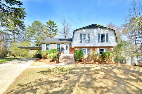 6615 Bluestone Court