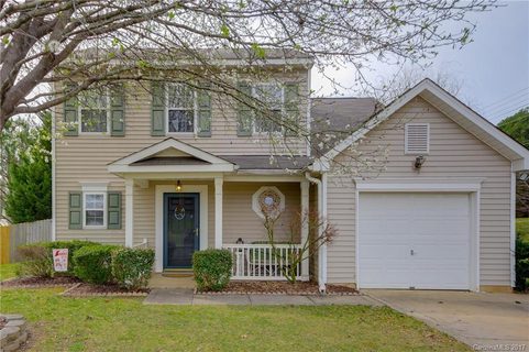 4737 Fox Thorne Drive 1 sold home in Fox Chase, Charlotte, NC