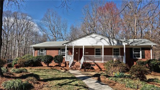 1446 Ridgewood Drive sold home in Kingswood South, Gastonia, NC