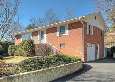 111 Belmont Drive sold home in Hebron Terrace, Hendersonville, NC