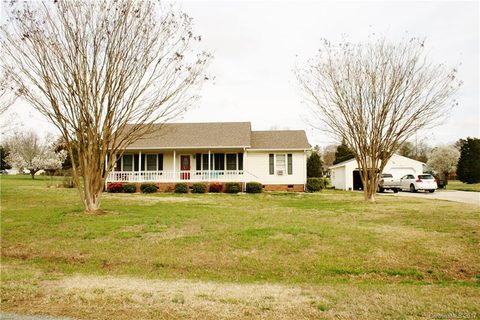 4319 Deerfield Drive sold home in Parkwood Crossing, Monroe, NC