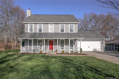 3955 Bon Rea Drive sold home in Cedar Woods, Charlotte, NC