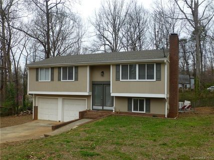 2122 Kingstree Circle sold home in Kingswood South, Gastonia, NC