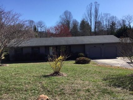 307 Hickory Lane sold home in River Run, Asheville, NC