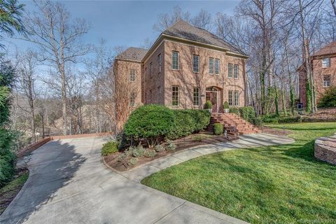Previously sold for $520,000