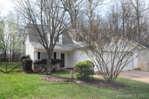 8116 Maxwelton Drive sold home in Norman Shores, Huntersville, NC