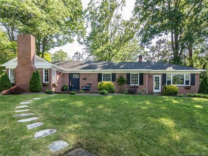 52 Shorewood Drive sold home in Lakeview Estates, Asheville, NC