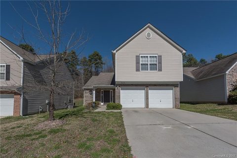 2427 Sunset Oaks Drive sold home in Sunset Oaks, Charlotte, NC