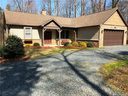 8413 Fieldwood Road sold home in Mint Hill, SC