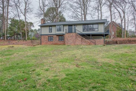 3701 Eaglebrook Drive