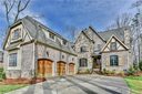 1404 Elmsford Lane 2 sold home in Matthews, SC
