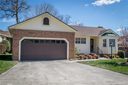 141 Exeter Court Ph 1 & 2 sold home in Hendersonville, SC