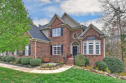 1516 Golden Rain Drive