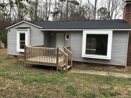 1409 Emily Court
