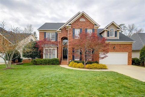 8426 Headford Road sold home in Kingston Forest, Charlotte, NC