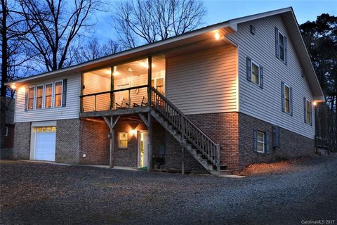 10633 Willow Oak Road 107 & 108 sold home in Turner Beach, Norwood, NC