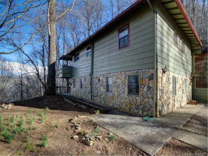 1451 Conley Mountain Association Road sold home in Mountain View Estates, Whittier, NC