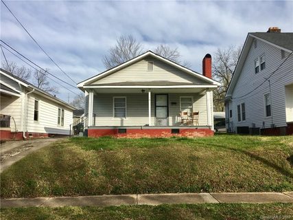 18 Douglas Avenue sold home in Aurora Highlands, Concord, NC