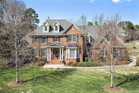530 Riviera Drive
