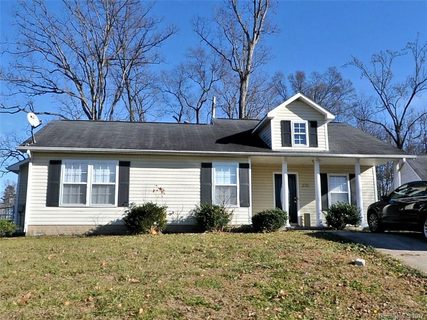 5310 Abner Lane sold home in Milhaven Woods, Charlotte, NC