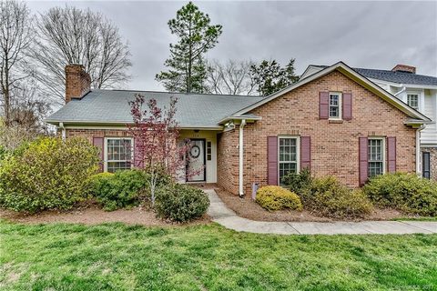 7514 Red Oak Lane