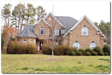 1004 Patricians Lane