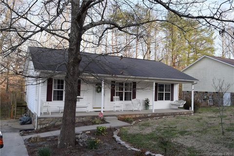 435 Forest Drive