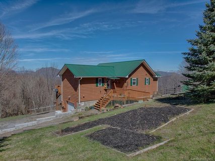 450 Windswept Ridge Road sold home in The Glade, Canton, NC