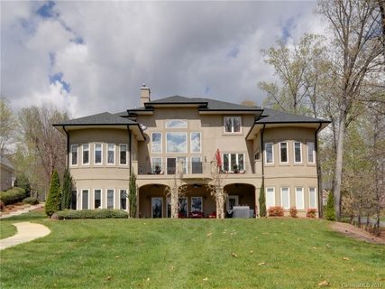 8016 West Bay Drive